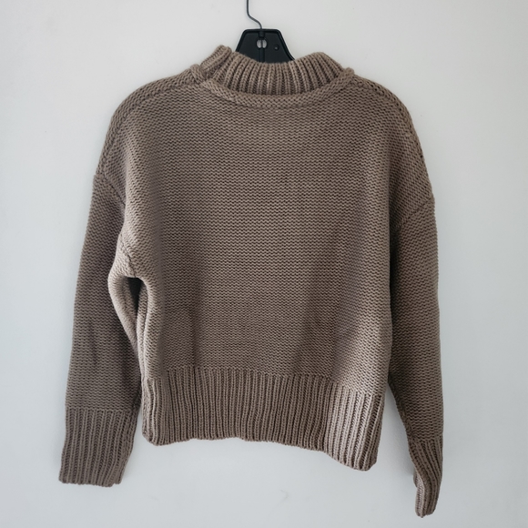Deep Self Crewneck Chunky Knit Long Sleeves Khaki Sweater Pullover - Picture 5 of 6
